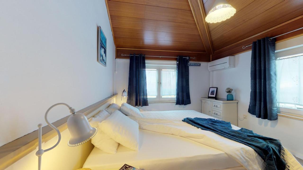 Nina Deluxe Superior 5 Star Apartment, Your Piece Of Heaven By The Sea & Park Novigrad  Exterior photo